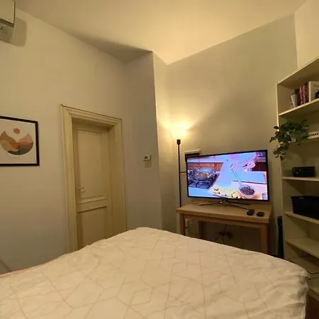 Apartmen In Vicolo Scanderbeg-2